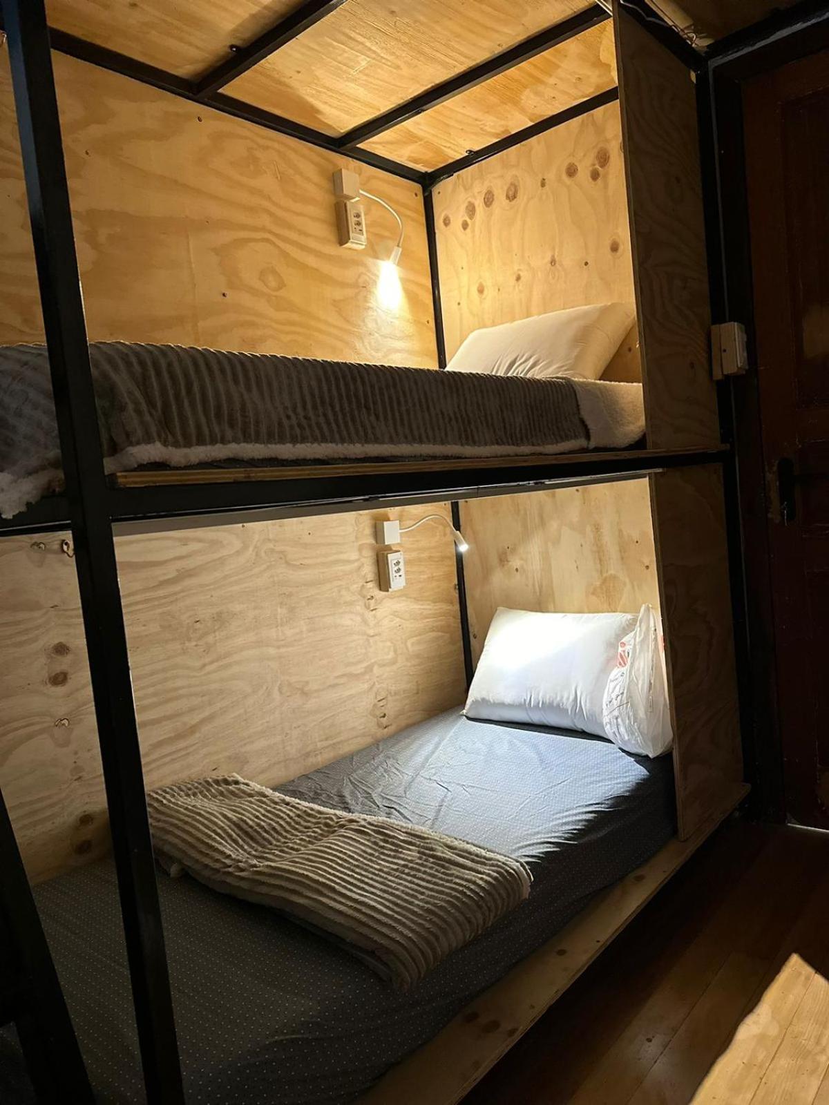 Hostel Hug Brasil 쿠리치바 외부 사진
