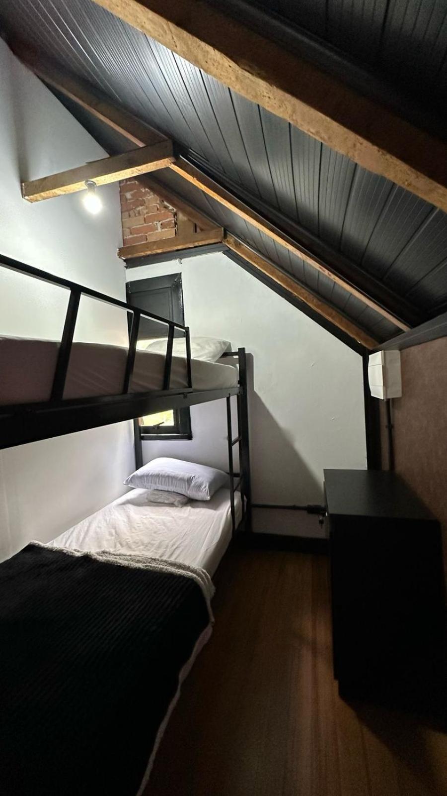 Hostel Hug Brasil 쿠리치바 외부 사진
