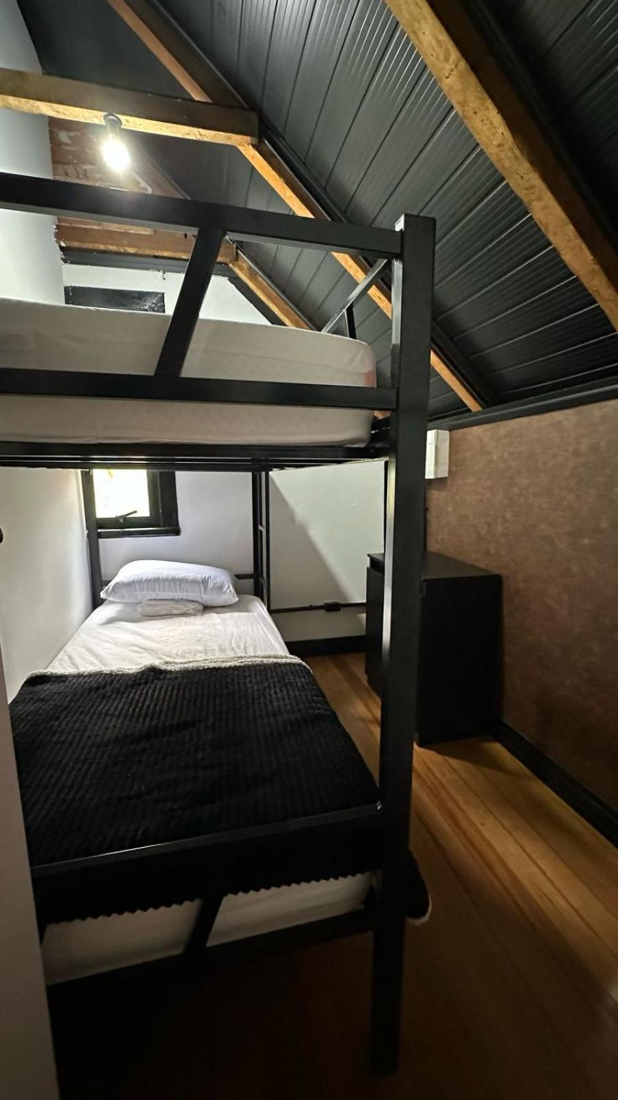 Hostel Hug Brasil 쿠리치바 외부 사진